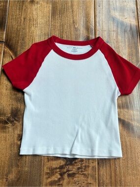 Brandy Melville Baby Tee